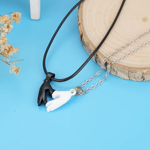 Magnetische Herz Koppels Halskette Legierung Passend Delphin Hand Geste Anhänger Kette Liebhaber Valentinstag Schmuck Geschenk