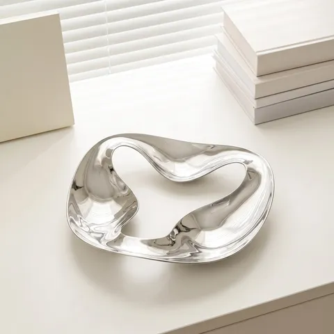 Nordic Fluid Curve Stainless Steel Decorative Tray Modern Minimalist Silver Mirror Finish Perfume Jewelry Storage Tray