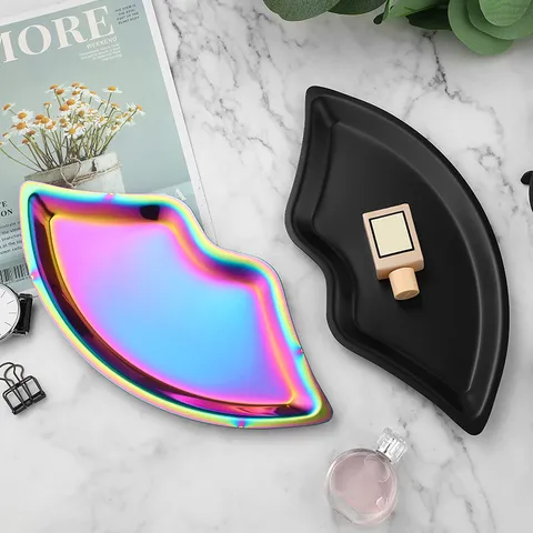 Nordic Stainless Steel Lip Shaped Jewelry Tray Makeup Cosmetic Storage Plate Creative Metal Desktop Organizer Gold