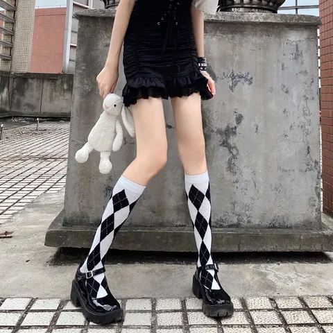 Damen Retro Rautenmuster Wadenlange Socken Britischer College Stil JK Strickstrümpfe Mode Casual Tägliche Strümpfe