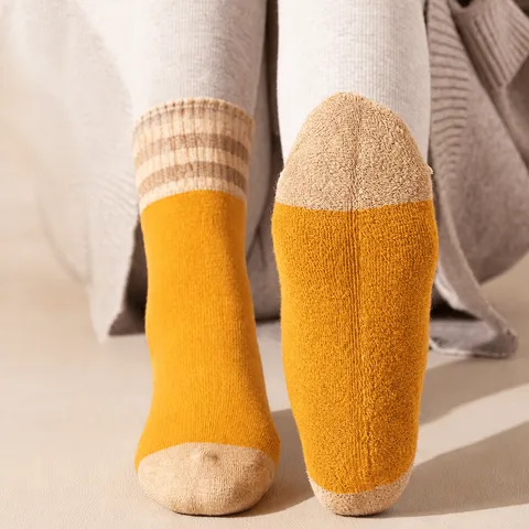 Damen Winter Dicke Thermofleece Gefütterte Socken Warm Weich Einfarbig Kontrastfarbe Kaltes Wetter Casual Strumpfwaren