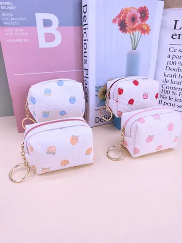 Waffle Fabric Strawberry Coin Purse Mini Lipstick Storage Pouch With Keychain Fruit Pattern Small Square Wallet For Women Daily Use