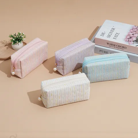 Tweed Style Large Capacity Portable Makeup Bag With Artificial Pearl Zipper Tweed Woven Cosmetic Bag For Travel Daily Storage Women