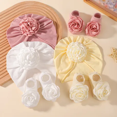 Mignon Ensemble Bonnets et Chaussettes pour Bébé Décoration Florale Bandeau Nouveau-né Tout-petit Accessoires Mignons Quotidiens