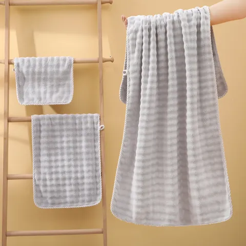 Korallenfleece Badetuch Weich Saugfähig Schnelltrocknend Verdickt Einfarbig Heim Bad Handtuch Set