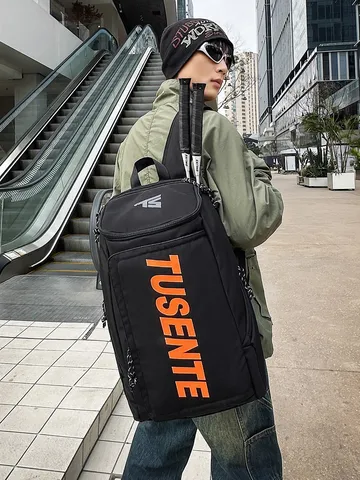 Unisex Große Kapazität Outdoor Sport Fitness Rucksack Verschleißfestes Nylon Reise Yoga Tasche Mit Schlägerfach Bedruckter Trend Rucksack