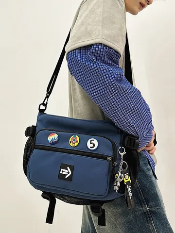 Large Capacity Messenger Bag For Men Women Workwear Style Student Tutor Bag Korean Nylon Crossbody Bag With Badge Decoration