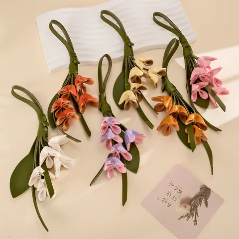 PU Leather Flower Bag Charm Elegant Floral Keychain Handbag Decoration Osmanthus Tulip Lily Of The Valley Pendant Accessory Gift