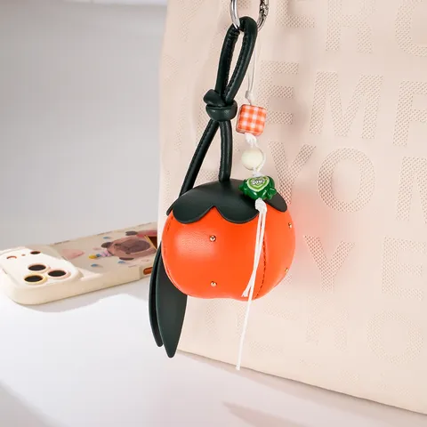 Mignon Mini Porte-Monnaie en Cuir Série de Fruits Breloque de Sac Créative Pendentif Kaki Pastèque Fraise Pour Porte-Clés Décor de Sac Téléphone