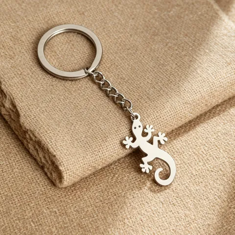 Stainless Steel Cartoon Gecko Animal Pattern Pendant Keychain For Men Women Fashion Versatile Metal Key Ring Jewelry Gift
