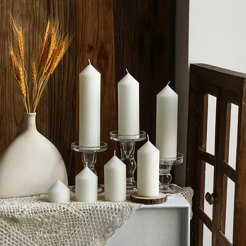 Vela de Pilar Puntiaguda a Rayas Blancas Minimalista Nórdica Forma Geométrica Cera de Mezcla de Soja Vela Aromática para Decoración del Hogar