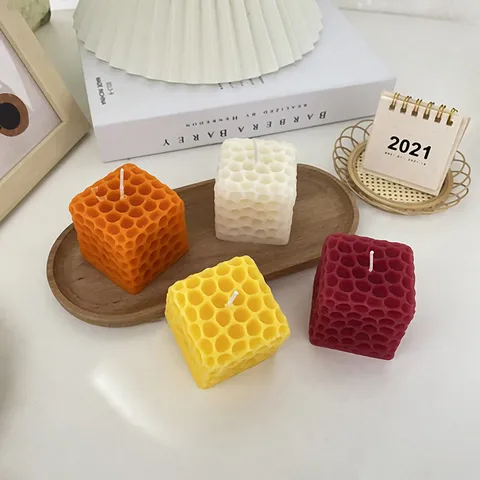 Candela Profumata a Cubo con Nido d'Ape Creativa in Cera di Paraffina Candela per Aromaterapia per Decorazione d'Interni Festa