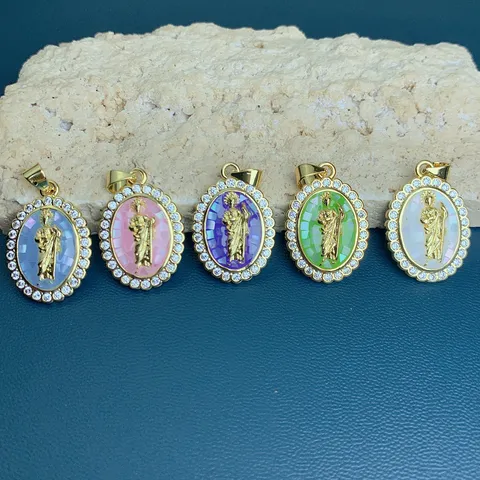 Ovaler Zirkonia Muschel Religiöse Figur Anhänger Vergoldete Kupferlegierung DIY Halskette Accessoire Für Damen Modeschmuck