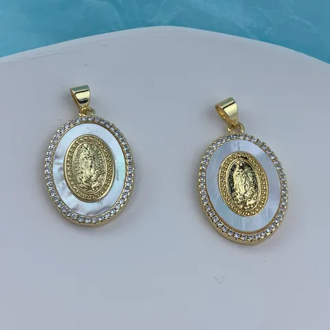 Vintage Jungfrau Maria Anhänger Weißes Perlmutt Zirkonia Eingelegte Vergoldete Kupferlegierung Religiöse Charms Für DIY Halsketten Herstellung