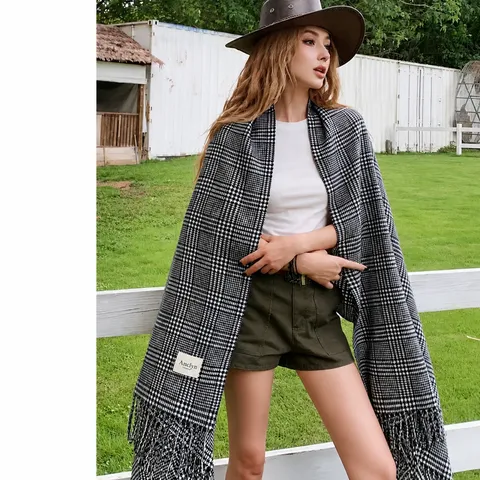 Klassischer Schwarz-Weiß Karierter Schal Für Damen Winter Warme Wollmischung Schultertuch Mit Fransen Weicher Jacquard Karo Halswärmer