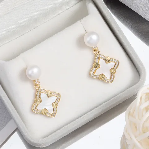 Natural Freshwater Pearl White Mother Of Pearl Clover Drop Earrings 925 Sterling Silver Earring Post Gold Plated Copper Rhinestone Jewelry For Women