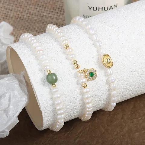 Freshwater Pearl Charm Bracelet Gold Plated Copper Clover Ingot Nephrite Jade Inlaid Rhinestone Stretch Strand Bracelet Gift For Women