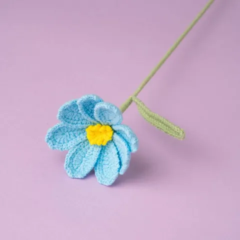 Fiore Artificiale di Cosmos in Filato di Lana Uncinetto Fatto a Mano Ramo Singolo Regalo Floreale Lavorato a Maglia Per Arredamento Casa