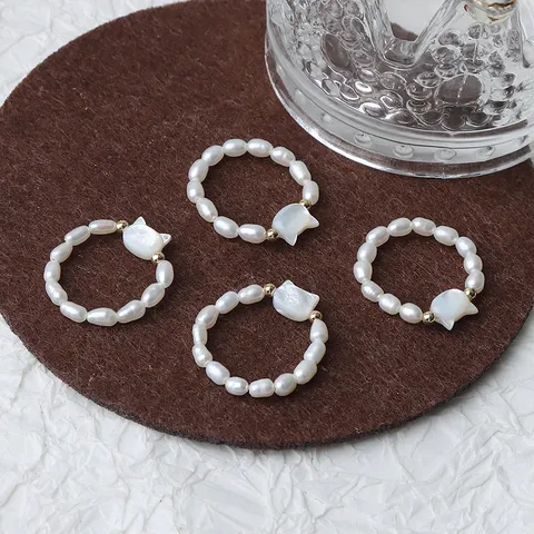 Anello in Perla d'Acqua Dolce Naturale con Gatto in Conchiglia Minimalista Elastico per Donna Ragazza Gioielli Carini Regalo