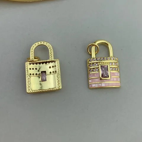 Pendentif Seul Sans Chaîne Hiphop Plaqué Or 18K Zirconia pour Femme Bijoux DIY Coquille Rose Naturelle Serrure