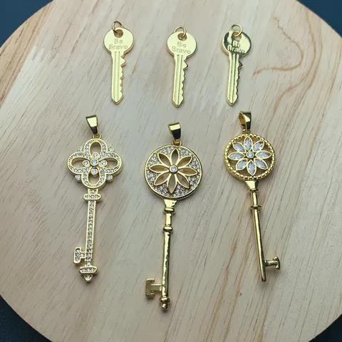 Vintage Strass Schlüssel Anhänger Für Schmuckherstellung Kupfer Blumen Klee Schlüssel Charms Für Halskette Ohrring DIY Zubehör
