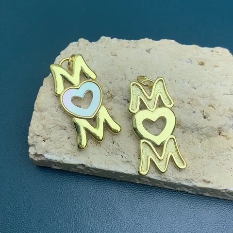 18K Gold Plated MOM Heart Letter Pendant Natural Mother of Pearl DIY Jewelry Findings For Necklace Bracelet Mother's Day Gift Women