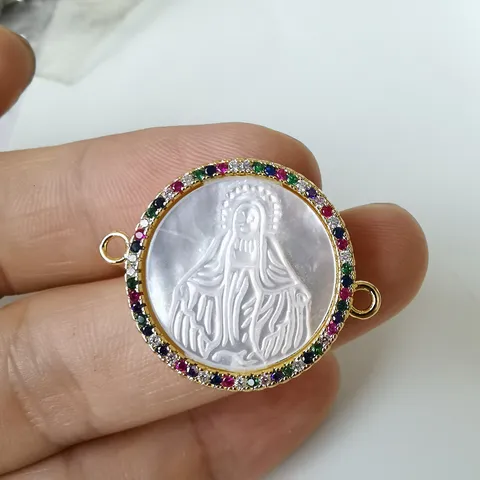 Ciondoli Religiosi Vergine Maria in Madreperla e Lega con Strass Colorati Tondi Accessori per Gioielli Fai-da-te Donna