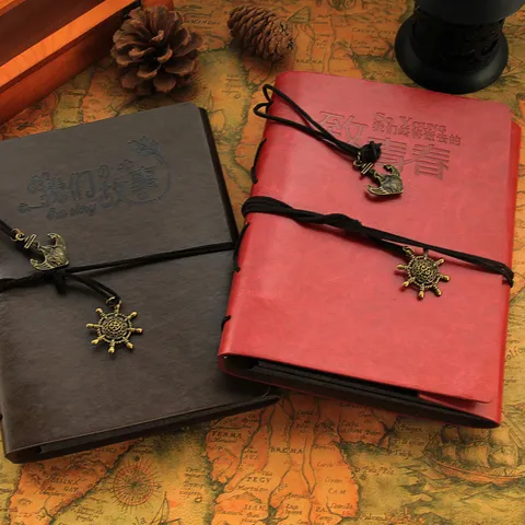 Vintage PU Leather DIY Photo Album Retro Loose Leaf Scrapbook Journal With Metal Pendant For Wedding Travel Memory Gift