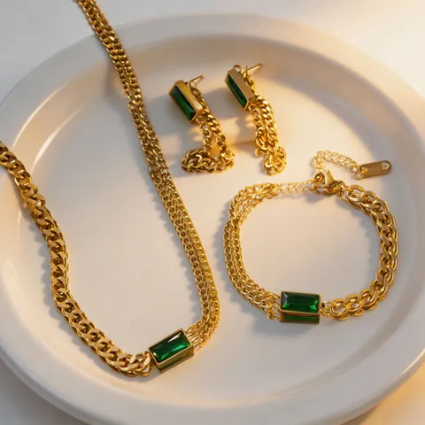 European American Style Stainless Steel 18K Gold Plated Emerald Green Rhinestone Necklace Bracelet Earrings Minimalist Jewelry
