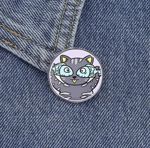 Funny Cartoon Cat Enamel Brooch Pin Quirky Kitty Wearing Fish Goggles Alloy Badge For Clothes Backpack Decor Jewelry Gift