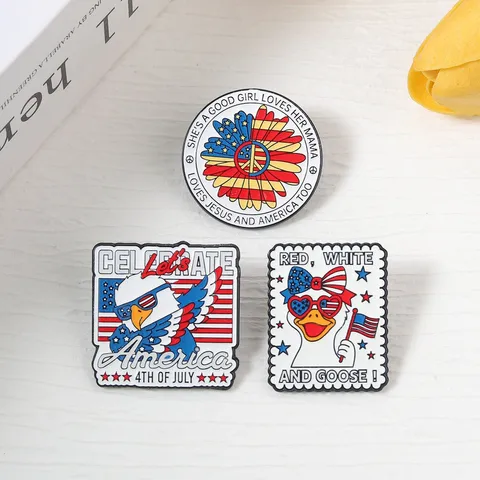 USA Independence Day Pin Brooch Patriotic Cartoon Eagle Goose Peace Flower Enamel Badge Zinc Alloy Jewelry For Bag Decoration