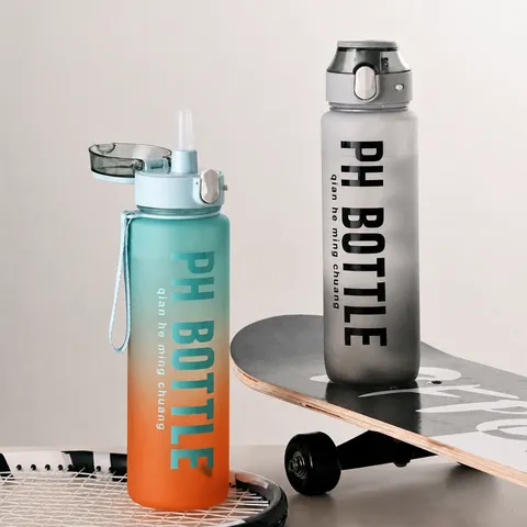 Botella de Agua Deportiva Degradada Esmerilada Gran Capacidad Taza de Fitness Portátil Con Paja y Tapa Antigoteo