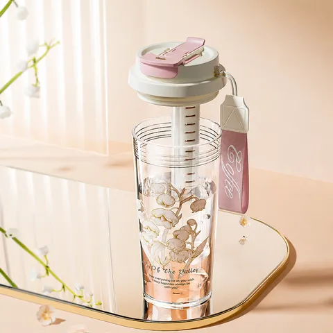Vaso de Agua de Plástico de Lirio de los Valles Vaso Tritan Portátil Vaso de Paja de Doble Bebida Lindo Estudiante Niña Vaso de Café