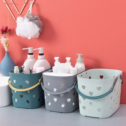 Panier de Rangement Douche en Plastique Style Nordique Avec Poignée Découpe Cœur Organisateur Salle de Bain Portable