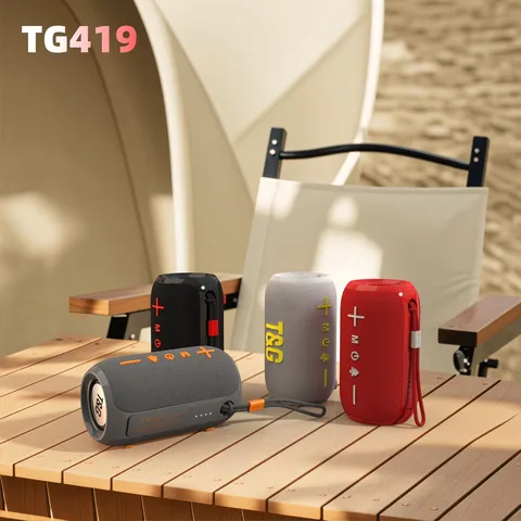Tragbarer Kabelloser Bluetooth Lautsprecher Outdoor Wasserdichter Subwoofer TWS Stereo Sound Schwerer Bass Musikplayer