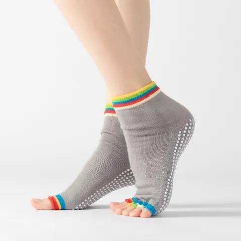Professionele Antislip Yogasokken Met Vijf Tenen Gesplitste Teen Pilatessokken Ademende Atletische Sportsokken Voor Vrouwen Fitness