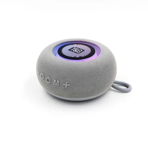 Tragbarer Kabelloser Bluetooth-Lautsprecher TWS Stereo Outdoor Stoff Subwoofer RGB Bunte Lichter Freisprecheinrichtung Type-C Aufladung