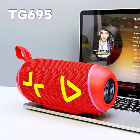 Tragbarer Kabelloser Bluetooth Lautsprecher Wasserdicht TWS Stereo Tiefbass Outdoor Soundbox Mit Trageband