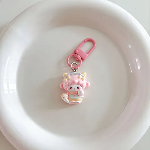 Simpatico Portachiavi a Forma di Pecora Cartone Animato Con Fiocco Ciondolo Animale in Resina Ornamento per Borsa Regalo per Amiche Donne Ragazze