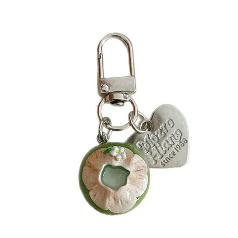 Creative Realistic Coconut Miniature Keychain Resin Alloy Heart Tag Charm For Backpack Bag Phone Student Pendant Accessorie Gift