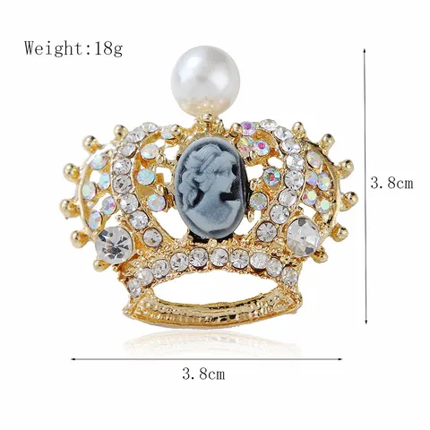 Vintage Crown Cameo Brooch For Women Alloy Rhinestone Artificial Pearl Pins Palace Style Wedding Party Jewelry Gift
