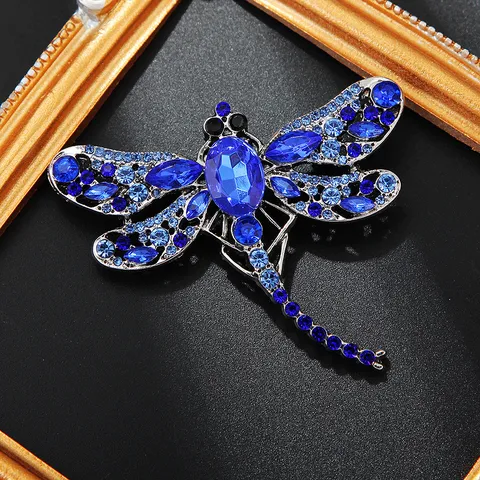 Creative Design Zinc Alloy Rhinestone Dragonfly Brooch Vintage Insect Breastpin Elegant Apparel Accessories For Women Gift Jewelry