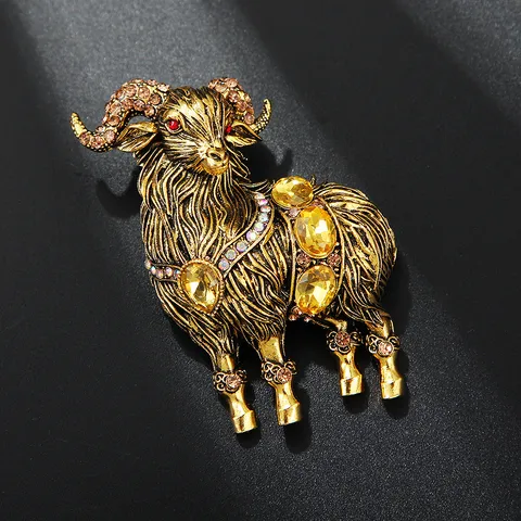 Vintage Zinc Alloy Rhinestone Goat Brooch For Women Men Antique Gold Retro Animal Pin Badge For Coat Scarf Fixed Fashion Jewelry