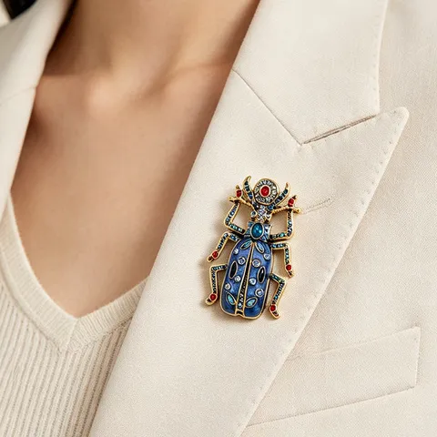 Vintage Zinc Alloy Enamel Rhinestone Beetle Brooch Insect Design Fashion Animal Badge For Suit Coat Party Banquet Unisex Jewelry