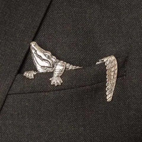 Vintage Gentleman Alloy Animal Brooch For Suit Jacket Antique Gold Silver Plated Crocodile Tiger Octopus Collar Lapel Pin Jewelry Gift