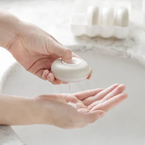 Travel Portable Press Type Lotion Dispenser Bottle Shampoo Shower Gel Storage Box Plastic Toiletry Container Set