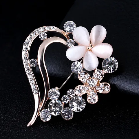 Korean Fashion Heart Plum Blossom Brooch Rose Gold Plated Alloy Synthetic Opal Rhinestone Dress Accessory Pin For Women Jewelry