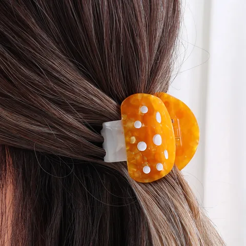 Cute Acetate Mushroom Hair Claw Clips Handmade Polka Dot Hair Clamps Sweet Hairpins For Women Girls Daily Accessories
