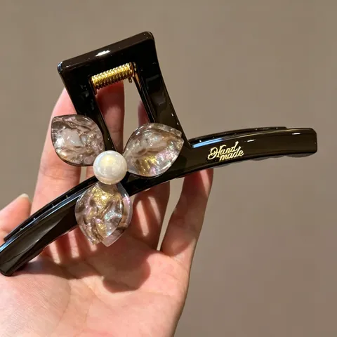 Mode Kunststoff Blume Haarkrallen Mit Künstliche Perle Handgefertigt Elegant Pflanze Design Große Haarklammern Für Damen Haarschmuck
