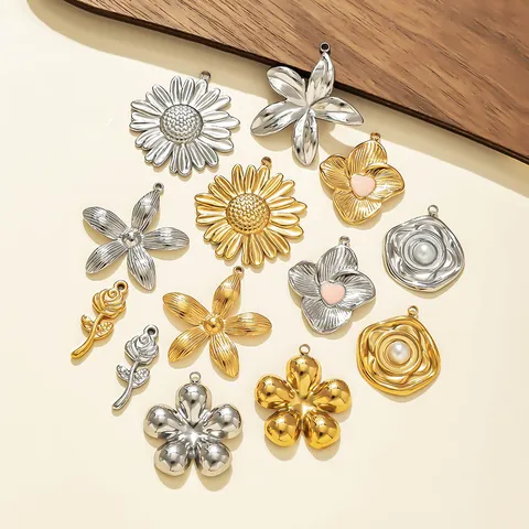 Roestvrijstalen Bloemenhangers Madeliefje Roos Camelia Charms Voor Sieraden Maken DIY Sleutelhanger Tas Hangende Accessoires Vrouwen Cadeau